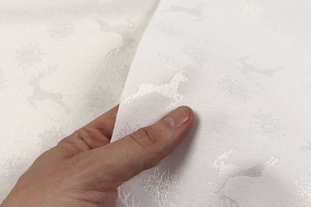 Landhaus-Damast - Hirsch und Edelweiß