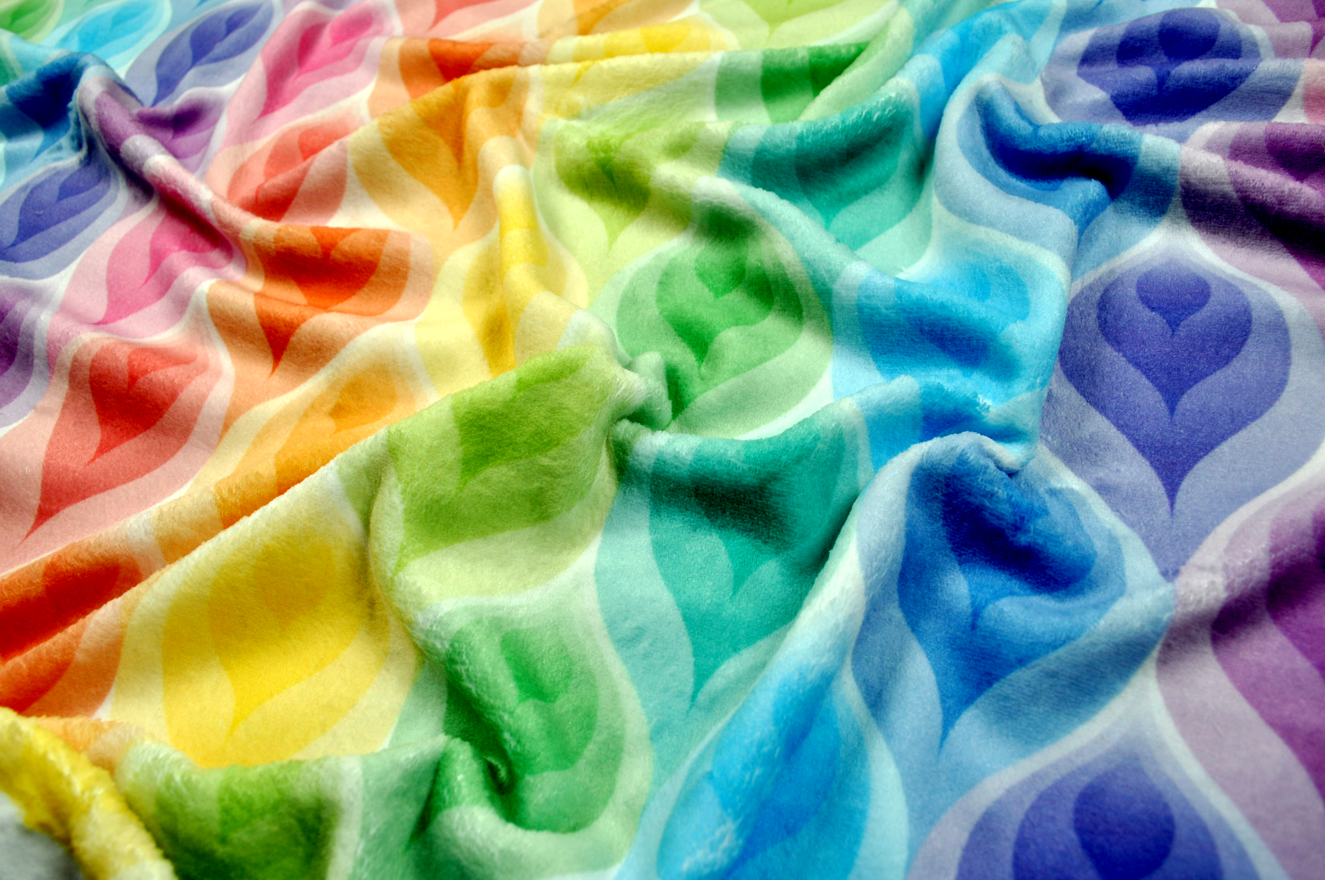 Wellness-Fleece - Rainbow-Drops