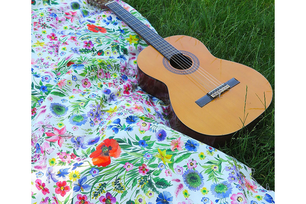 Baumwollstoff Digital - Blühendes Leben - 280 cm