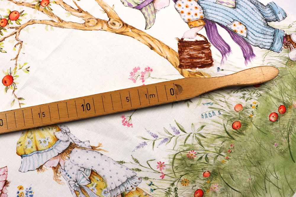 Baumwoll-Dekostoff Digital - Mädchen im Garten