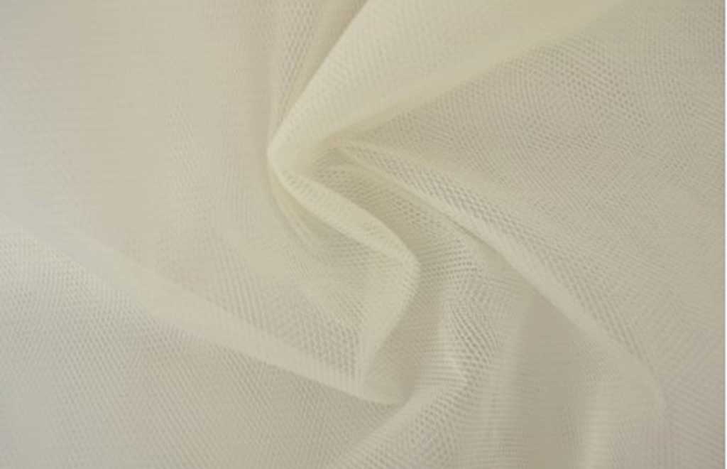 Tüll - schwer entflammbar - 300 cm - Creme