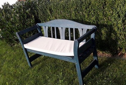 Sitzbank-Bezug aus Outdoor-Möbelstoff auf Gartenbank